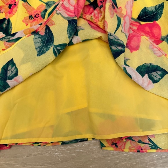 Eliza J Yellow and Pink Tiered Ruffled Sundress Mock Neck Bow - Picture 5 of 8